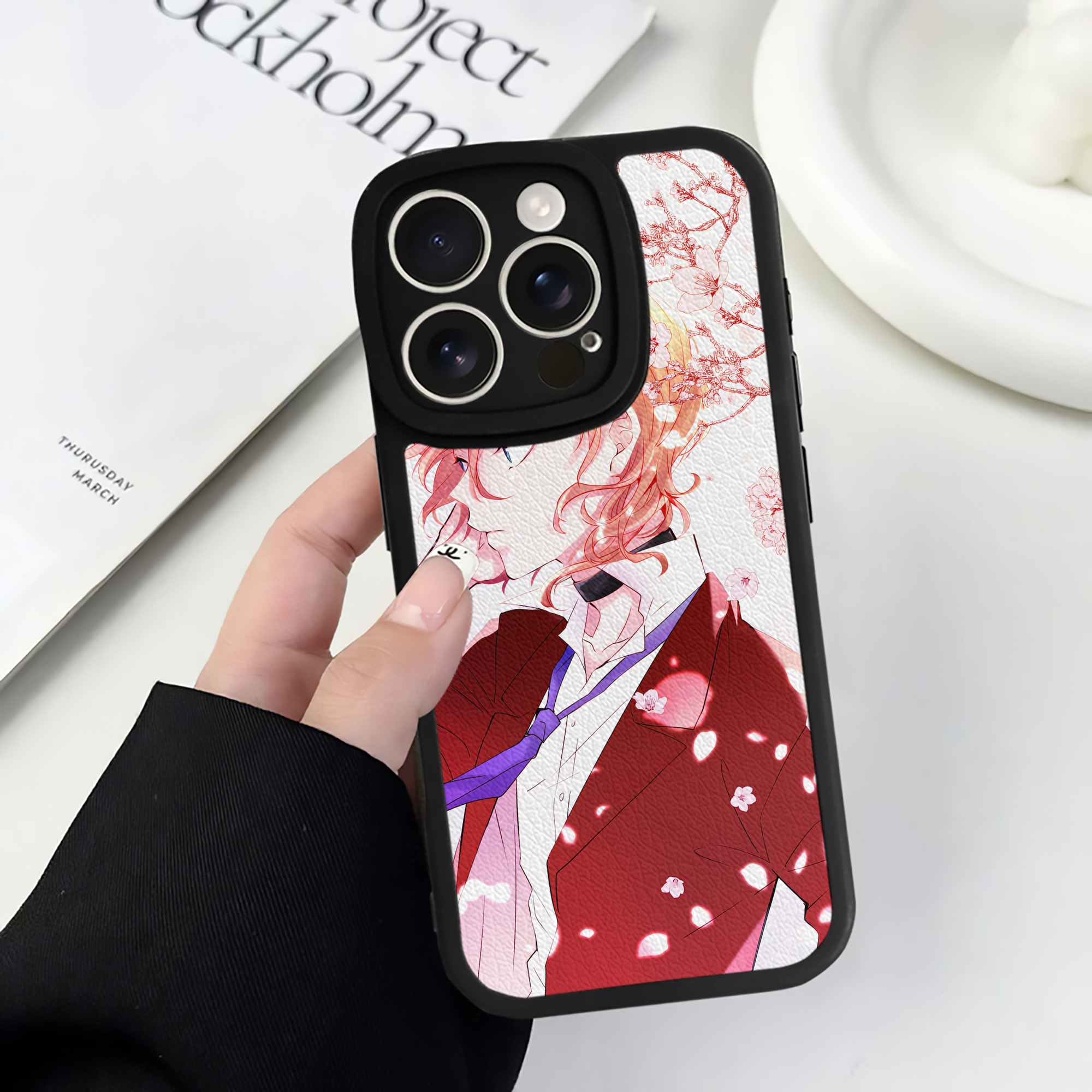 （画像用） 文豪ストレイドッグス Bungo Stray Dogs 【iPhone 16シリーズ対応】シリコンスマホケース（レザー調） 材質：シリコン
